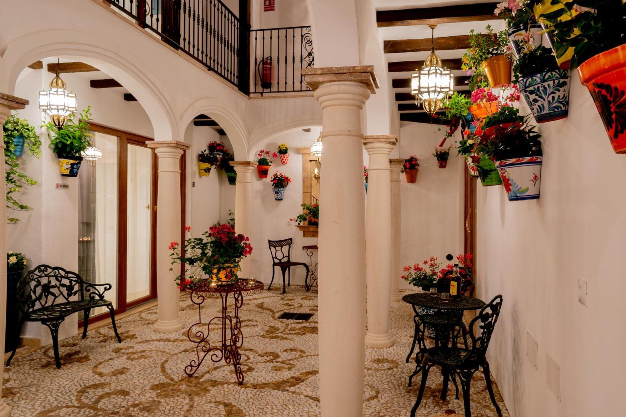 Casa Del Patio - Boutique Apartments (Adults Only) Estepona Eksteriør bilde